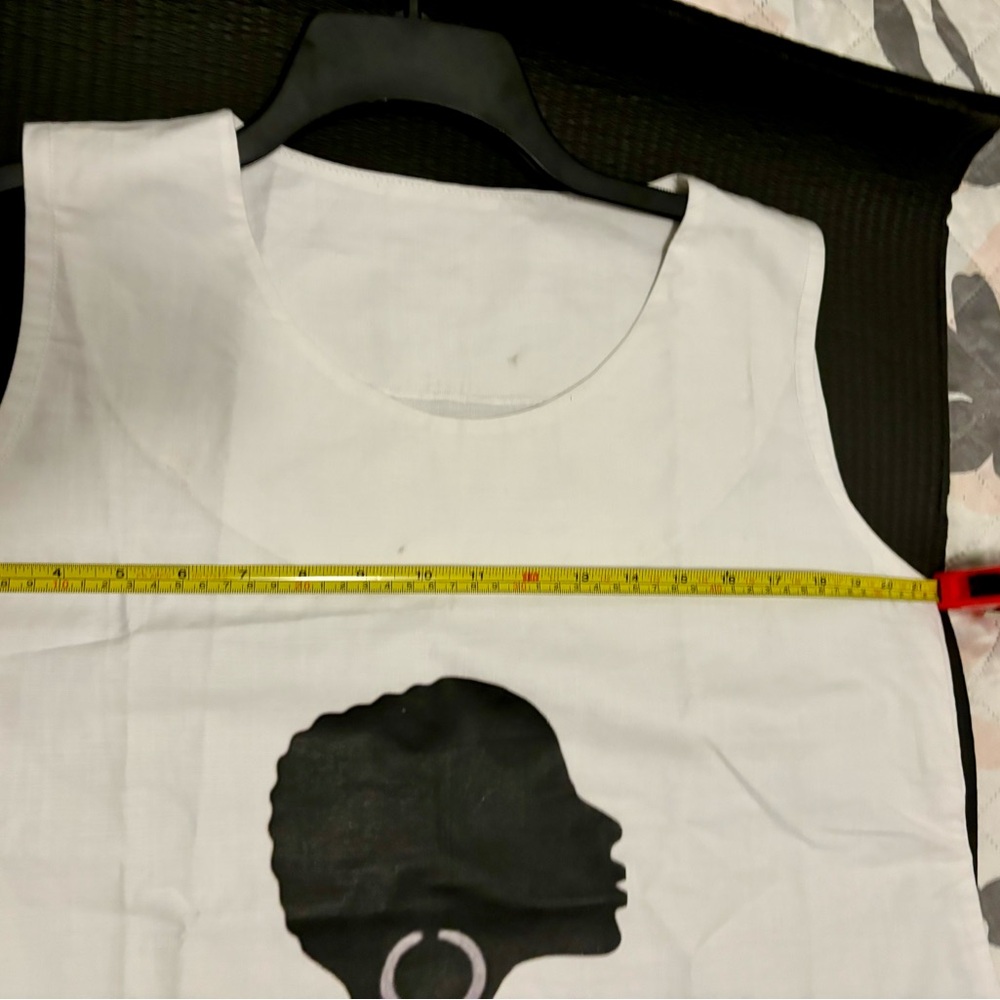 NWOT top - Picture 3 of 7